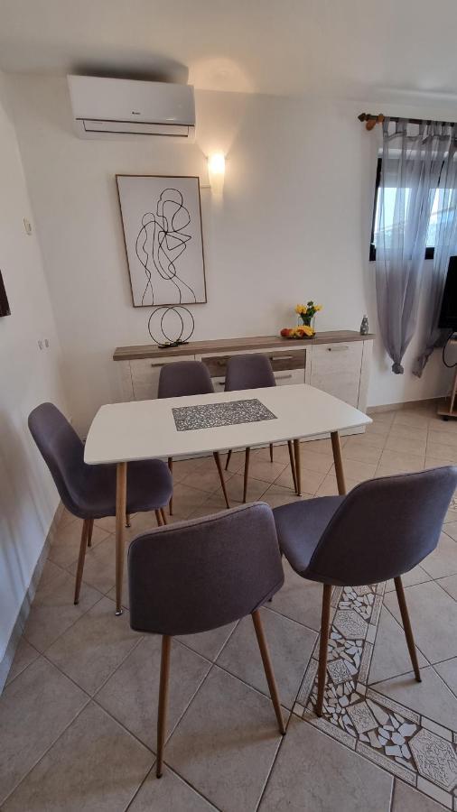 Appartement App Carla à Novigrad Istria Extérieur photo